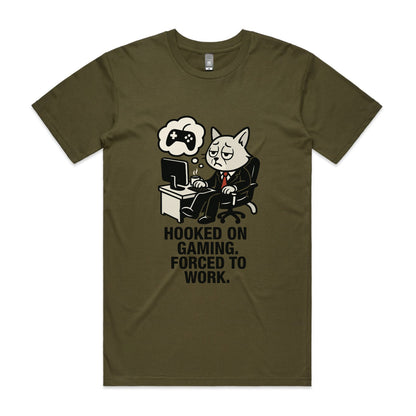 Hooked on Gaming – Cat Gamer Tee