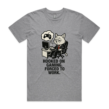 Hooked on Gaming – Cat Gamer Tee